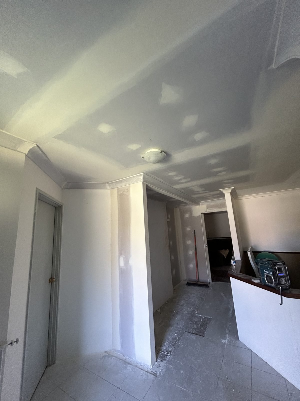 Partial ceiling replacement and stud pantry — Perth