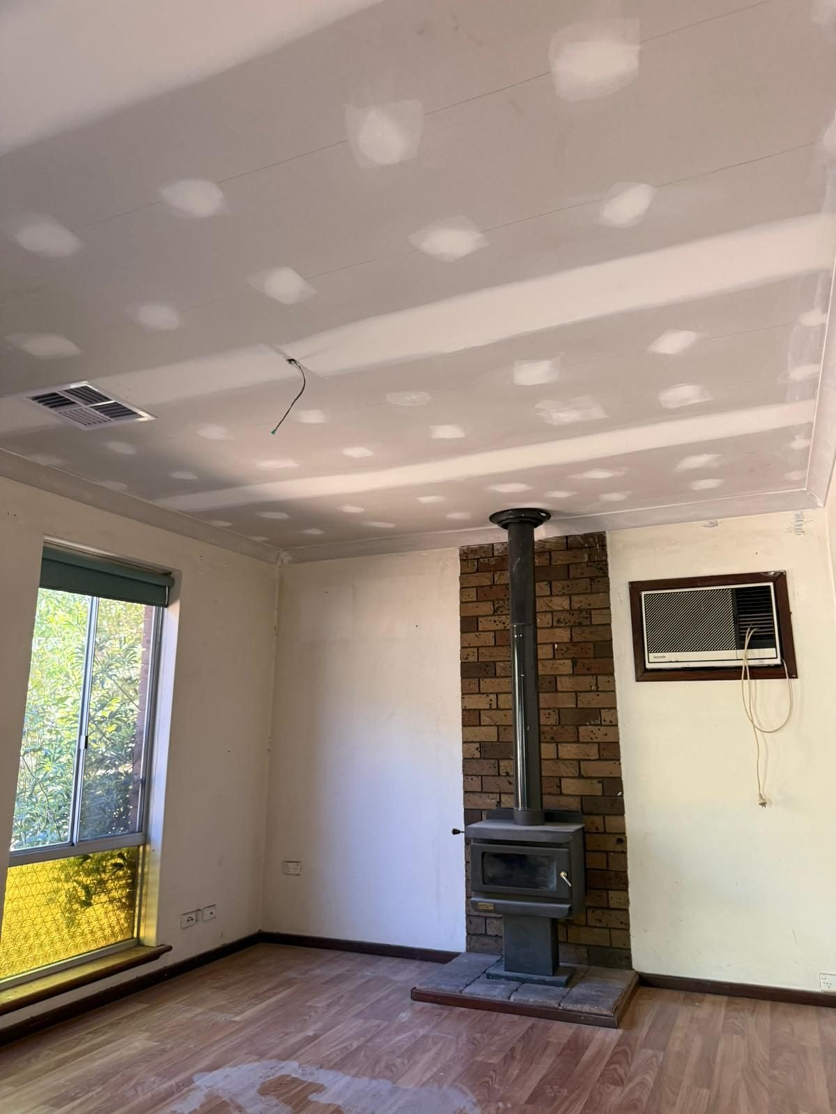 Sagging ceiling — Stonewood