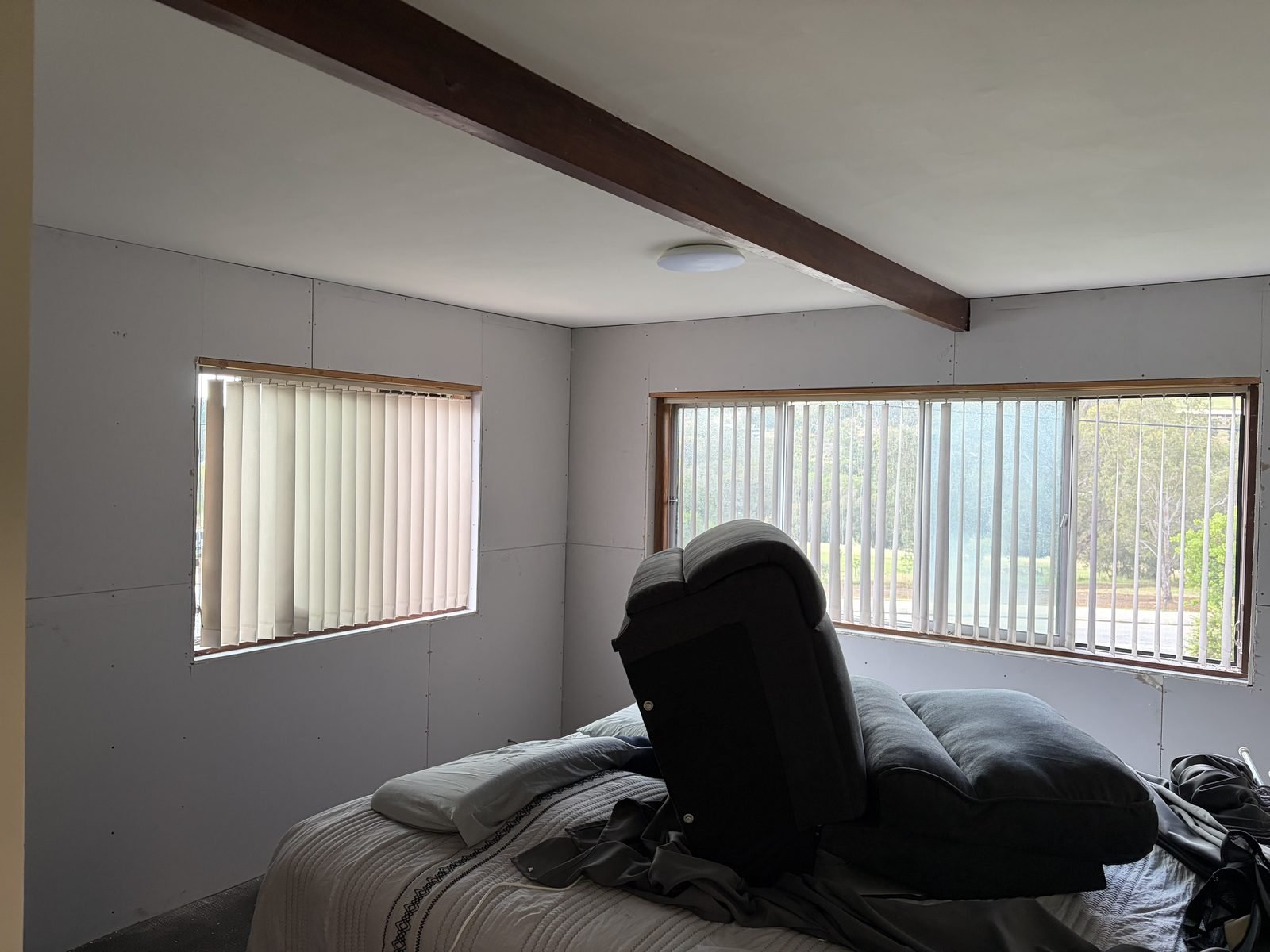 Stud framed gyprock wall — Kelmscott
